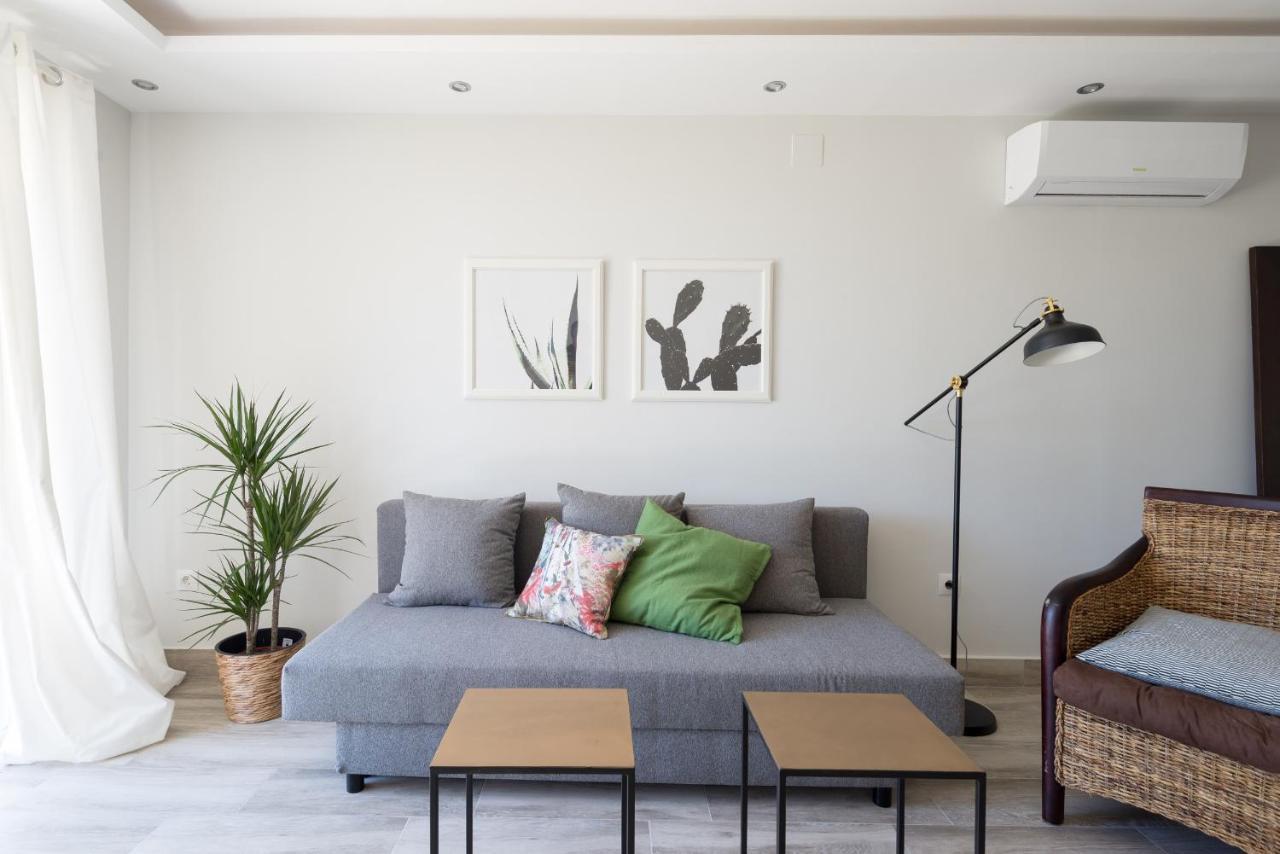 Malagasuite House Pool فوينخيرولا المظهر الخارجي الصورة